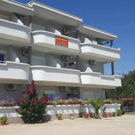 Apartments Daris Ulcinj Exterior foto