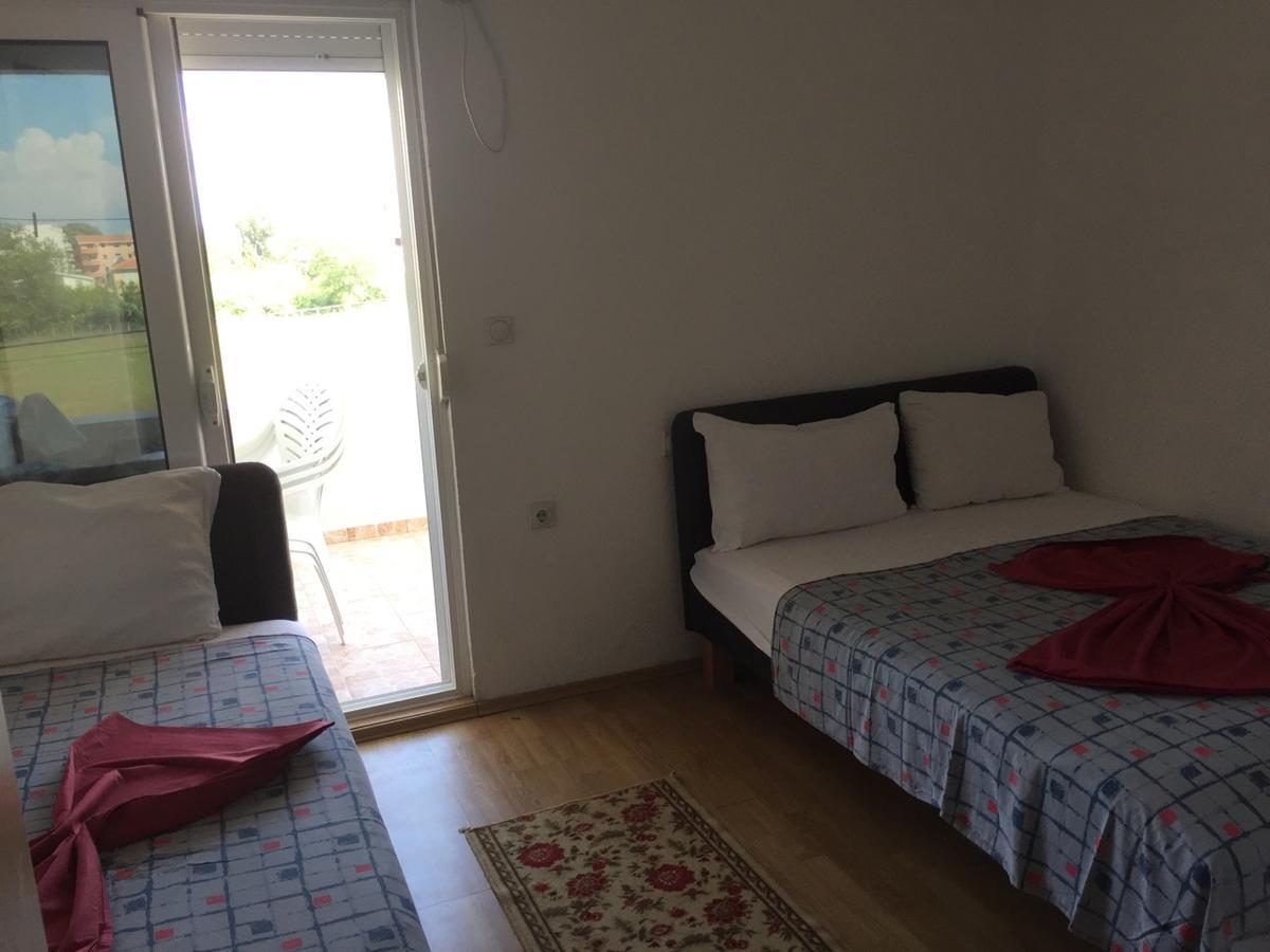Apartments Daris Ulcinj Exterior foto