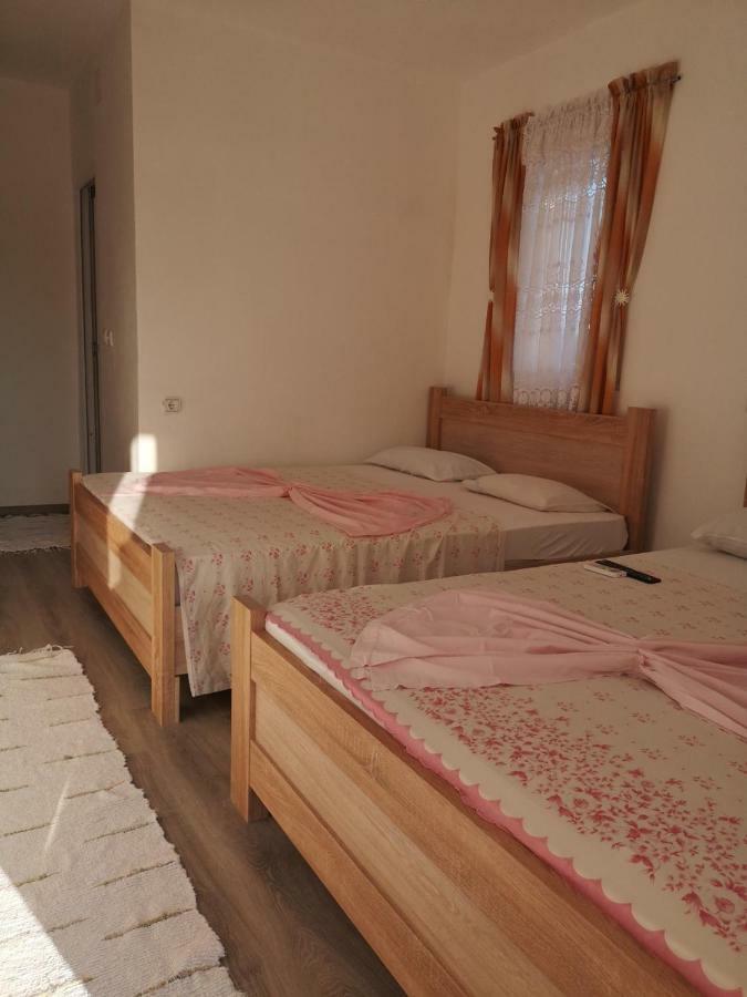 Apartments Daris Ulcinj Habitación foto